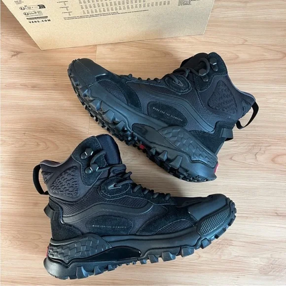 Vans Crestline GORE-TEX Shoe
Waterproof Women 7.5 US - Picture 12 of 14